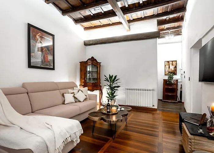 Trevi Fountain Luxury Guest House